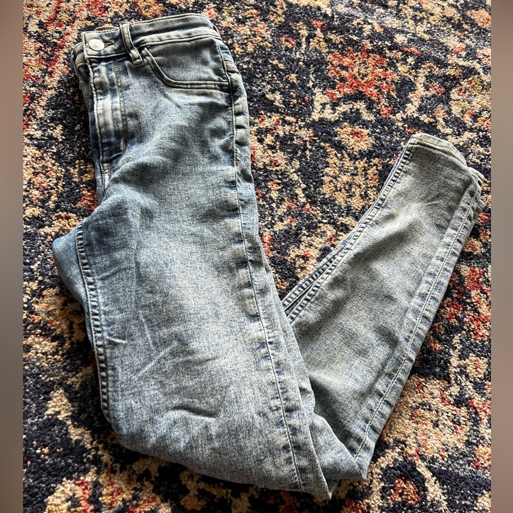 H&M Divided Skinny Jean